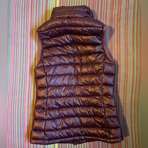 Aritzia PARKLIFE vest - Picture 3 of 10